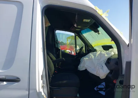 2024 Mercedes-Benz Sprinter High Roof 4-Cyl Diesel из США, поврежденный, VIN W1Y4KDHY0RT175675